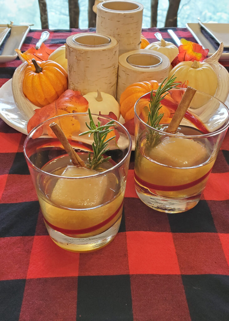 Holiday Old Fashioned Cocktails